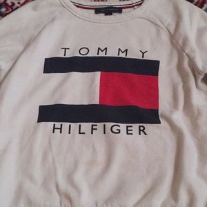 A sweatshirt